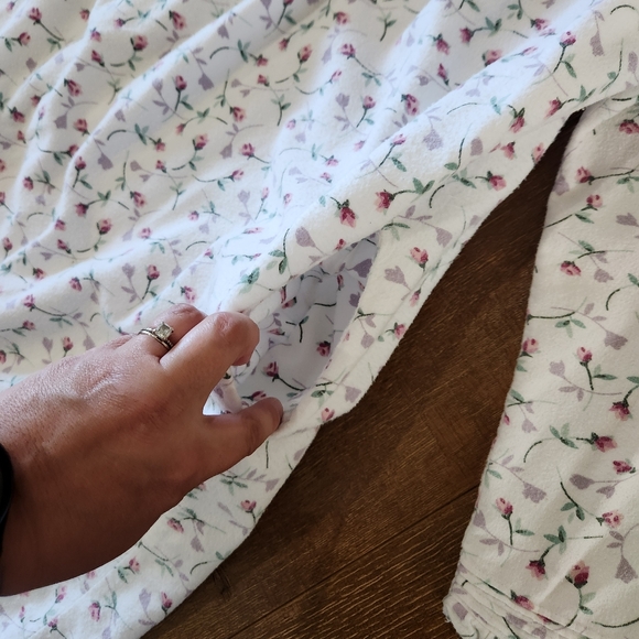 Eileen West Floral Nightgown Lace Ruffle Henley Medium cottage farm prairie - Picture 10 of 14